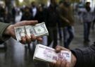 عرضه‌های سنگین بدون خریدار سقوط آزاد قیمت دلار در راه است؟ / بازاری‌ها: مردم فروشنده شدند