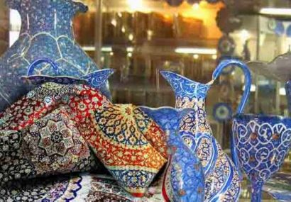 افتتاح نمایشگاه صنایع دستی بانوان در شاهین شهر