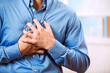 گرفتگی رگ‌های قلب چه علائمی دارد؟/ این نشانه ها را جدی بگیرید