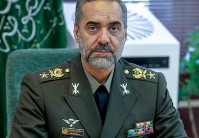 وزیر دفاع: همه تحریم‌های ظالمانه تسلیحاتی ایران، مهرماه پایان می‌یابد