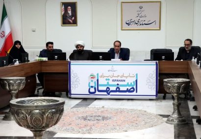 معاون سیاسی استاندار اصفهان: فرمانداران باید برنامه‌ریزی دقیق و شایسته‌ای برای مراسم روز قدس انجام دهند